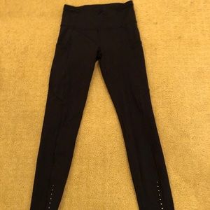 Lululemons women’s fast and free leggings